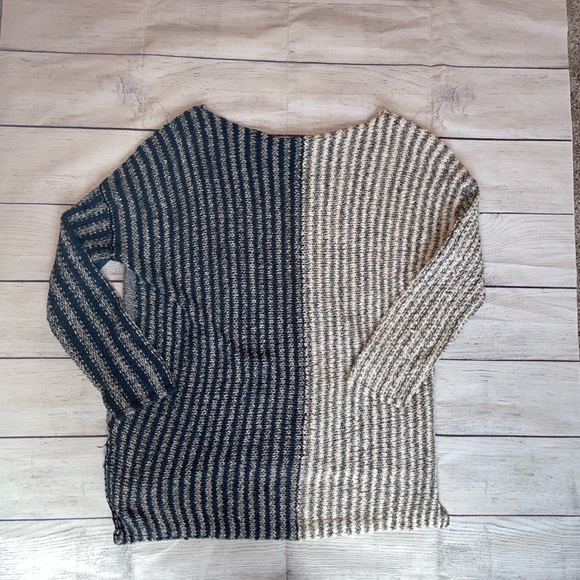 Women's Free People Sweater - Picture 5 of 5